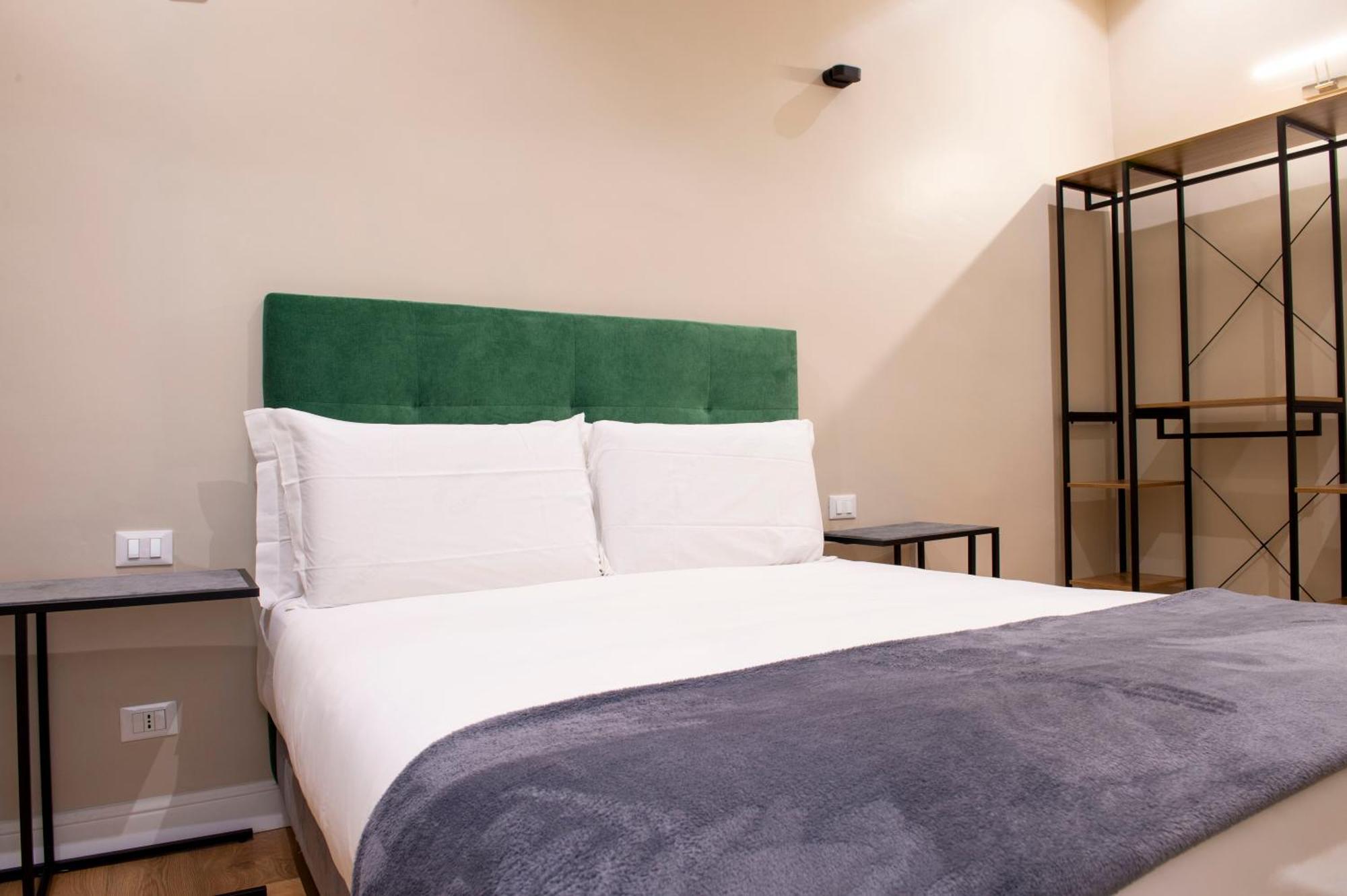 Ad Suites Nazionale Рим Номер фото